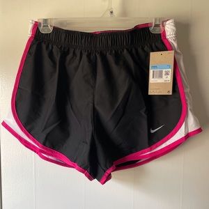 NWT - Nike Women’s 3” Dry-Fit Running Shorts Lined - Black/Pink - Medium